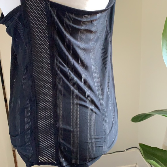 Women’s 90 Degree by Reflex Tank - Picture 5 of 7